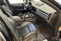 Porsche Cayenne vaihtoauto