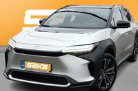 Toyota bZ4X vaihtoauto