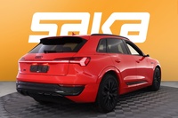 Audi Q8 e-tron vaihtoauto