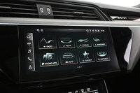 Audi Q8 e-tron vaihtoauto