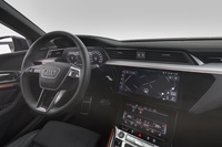 Audi Q8 e-tron vaihtoauto
