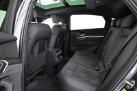 Audi Q8 e-tron vaihtoauto