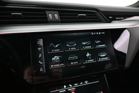 Audi Q8 e-tron vaihtoauto