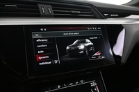 Audi Q8 e-tron vaihtoauto