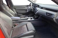 Audi Q8 e-tron vaihtoauto