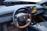 BMW iX3 vaihtoauto