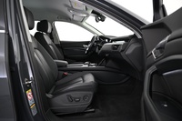 Audi Q8 e-tron vaihtoauto