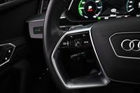 Audi Q8 e-tron vaihtoauto