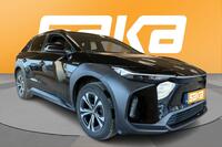 Toyota bZ4X vaihtoauto