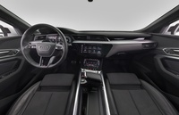 Audi Q8 e-tron vaihtoauto