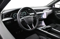 Audi Q8 e-tron vaihtoauto