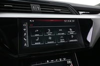 Audi Q8 e-tron vaihtoauto