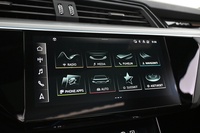 Audi Q8 e-tron vaihtoauto