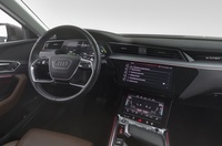 Audi Q8 e-tron vaihtoauto