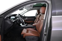 Audi Q8 e-tron vaihtoauto