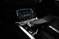 Audi Q8 e-tron vaihtoauto