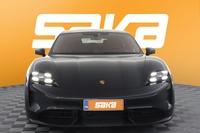 Porsche Taycan vaihtoauto