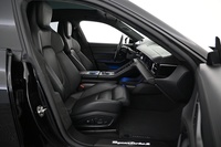 Porsche Taycan vaihtoauto