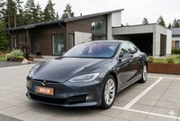 Tesla Model S vaihtoauto