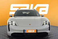 Porsche Taycan vaihtoauto