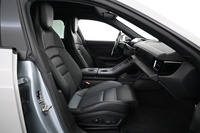 Porsche Taycan vaihtoauto