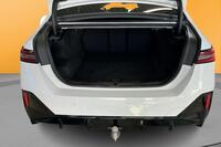 BMW i5 M60 vaihtoauto