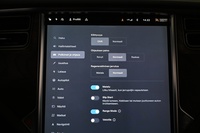 Tesla Model X vaihtoauto