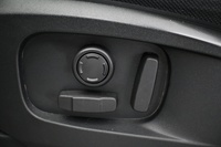 Land Rover Defender vaihtoauto