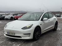 Tesla Model 3 vaihtoauto