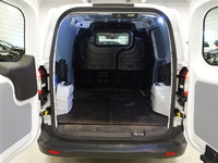 Ford Transit Courier vaihtoauto