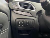 Renault Scénic vaihtoauto