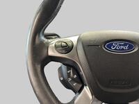 Ford Tourneo Custom vaihtoauto