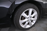 Honda Insight vaihtoauto
