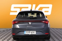 SEAT Leon Sportstourer vaihtoauto