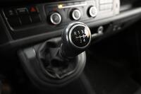 Volkswagen Caravelle vaihtoauto