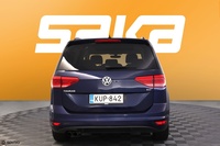 Volkswagen Touran vaihtoauto