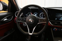 Alfa Romeo Giulia vaihtoauto