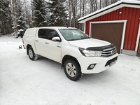 Toyota Hilux vaihtoauto