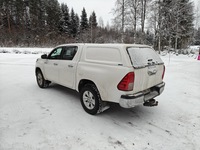 Toyota Hilux vaihtoauto