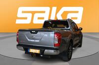 Nissan Navara vaihtoauto