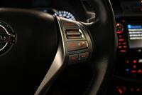 Nissan Navara vaihtoauto