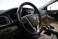Volvo V40 Cross Country vaihtoauto
