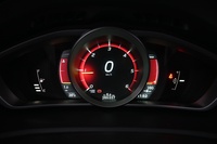 Volvo V40 Cross Country vaihtoauto