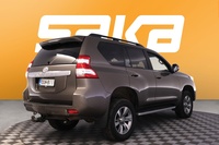 Toyota Land Cruiser vaihtoauto