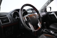 Toyota Land Cruiser vaihtoauto