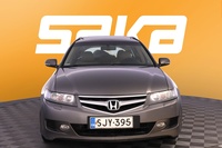 Honda Accord vaihtoauto