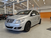 Mercedes-Benz B vaihtoauto