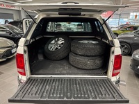 Volkswagen Amarok vaihtoauto