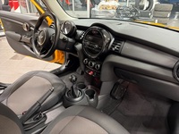 Mini Cooper vaihtoauto