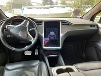 Tesla Model X vaihtoauto